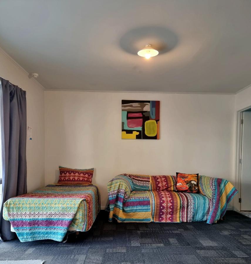 Lottin Point Motel Cape Runaway Екстериор снимка